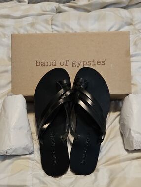 NIB! Band of Gypsies Black Leather Crisscross Slide Sandals